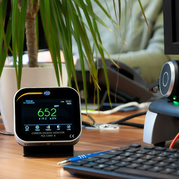 Air Quality Meter | CO?, Temperature & Humidity Monitor incl. ISO Calibration Certificate – PCE-CMM 8-ICA