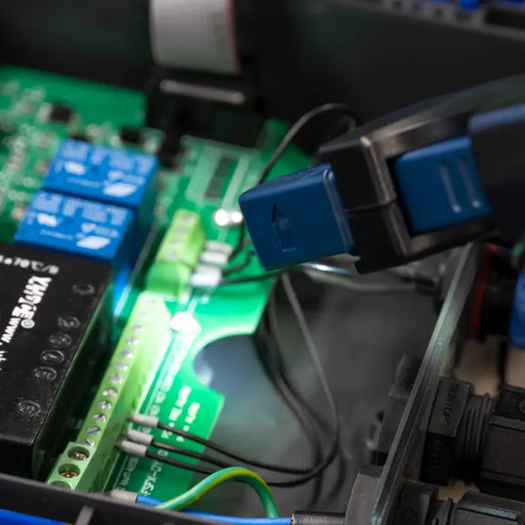 Voltmeter | Multifunction Voltage Measurement Device – PCE-MCM 10